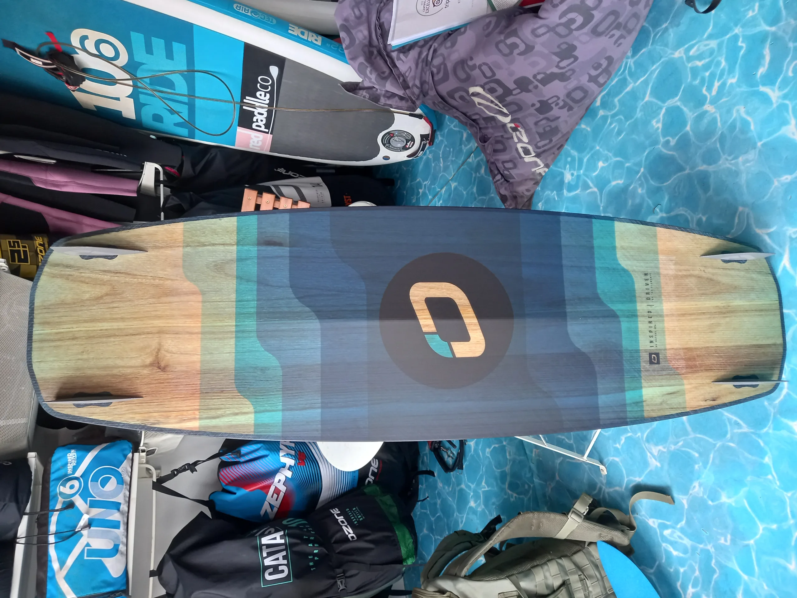 Kiteboard Ozone BASE 137x41cm (NEW BOARD without straps and pads) - Image 4