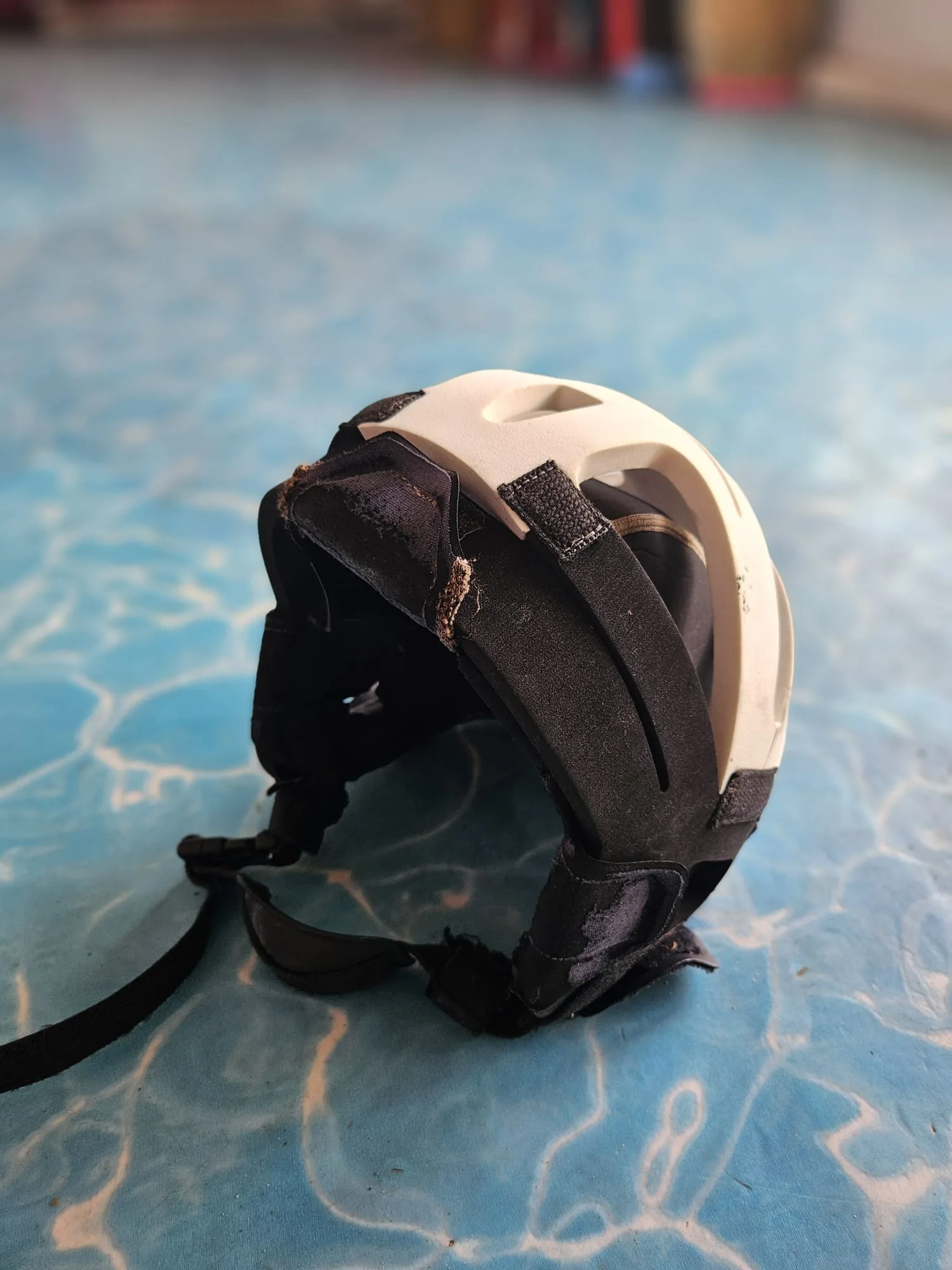 Soft Eva foam Helmets B3 - Image 3